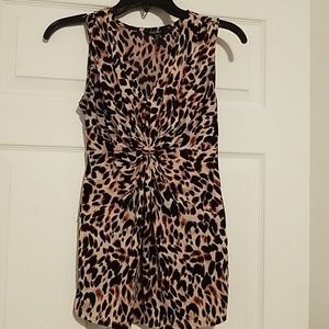 Leapoard Design Sleeveless Top